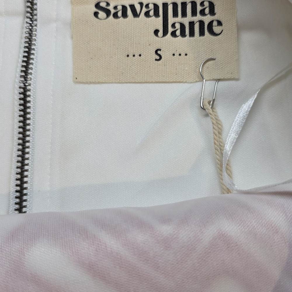 Savanna Jane White Mini Skirt with Red Geometric Embroidery - Picture 10 of 10